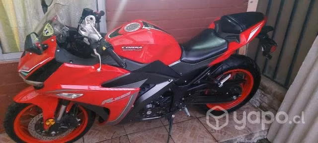 Vendo moto por no uso