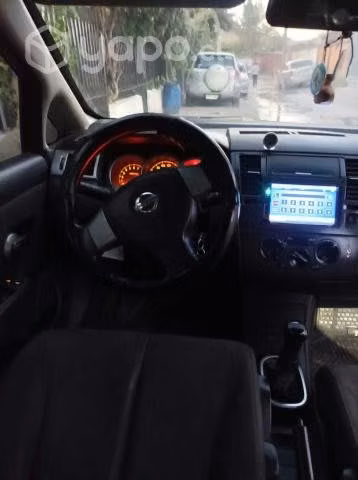 Nissan tiida 2008