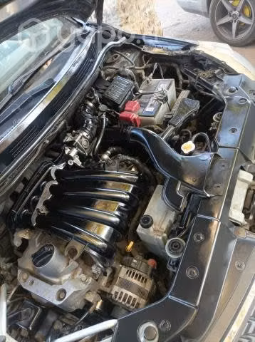 Nissan tiida 2008