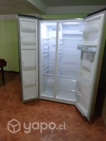 Refrigerador Libero Side By Side LSBS-560