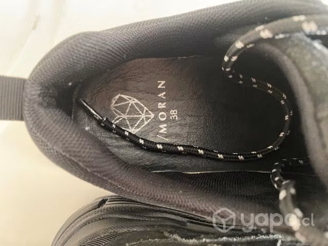 C moran zapatillas domicilio