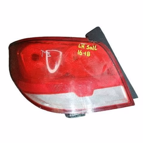 Foco izquierdo chevrolet sail 2016 2018