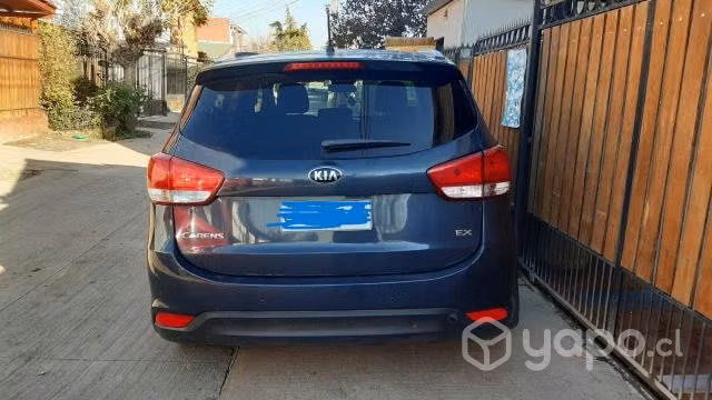 Kia motors carens 2016