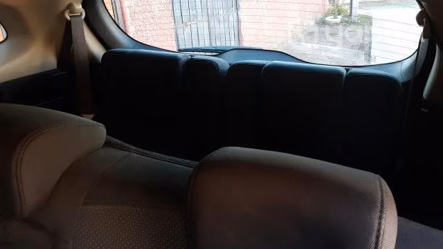 Kia motors carens 2016