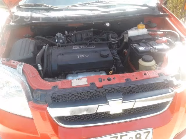 Chevrolet aveo ls 1.4 16v full excelente estado