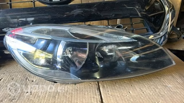 Optico/foco Volvo v40