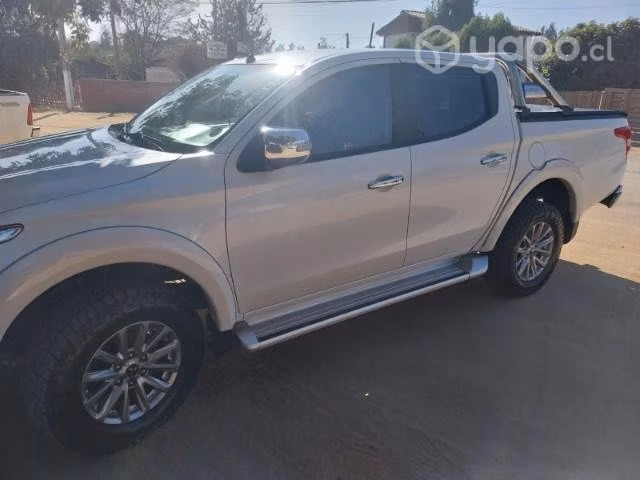 Mitsubishi L200 Dakar 4x4 - Imagen 3