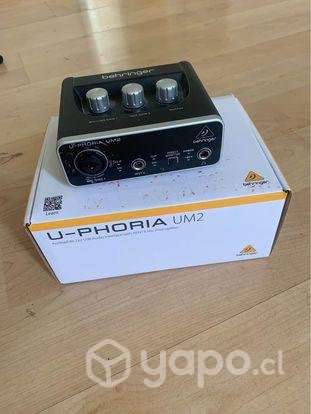Interfaz de audio behringer u-phoria um2 - Imagen 2