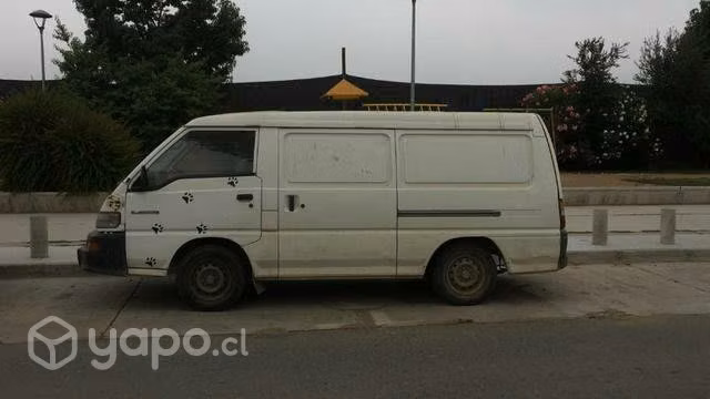 Mitsubishi L300 permuta