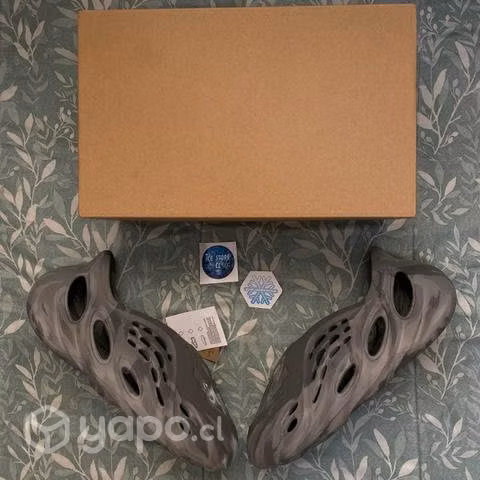 Yeezy Foam Runner