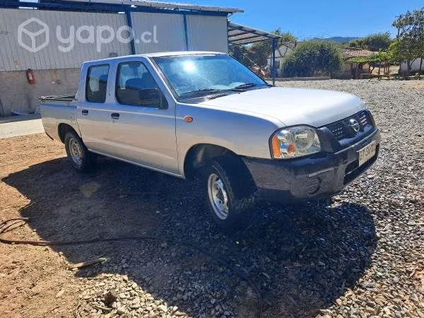 Nissan terrano 2014