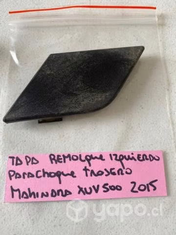 Tapa remolque izq Parachoque tras XUV500 2015