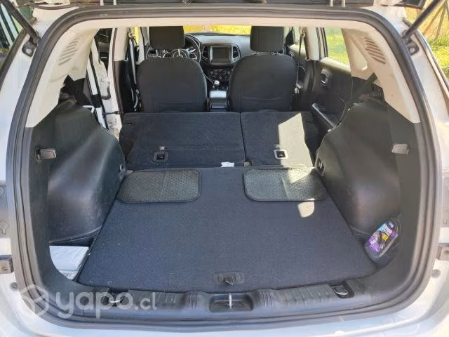 Jeep All New Compass Sport LX 4x2 2018