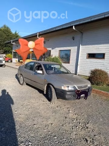 Nissan primera 2001