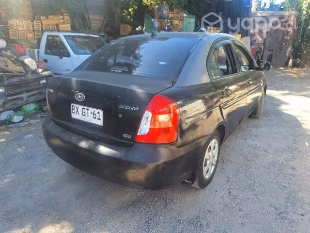 Hyundai Accent 2010