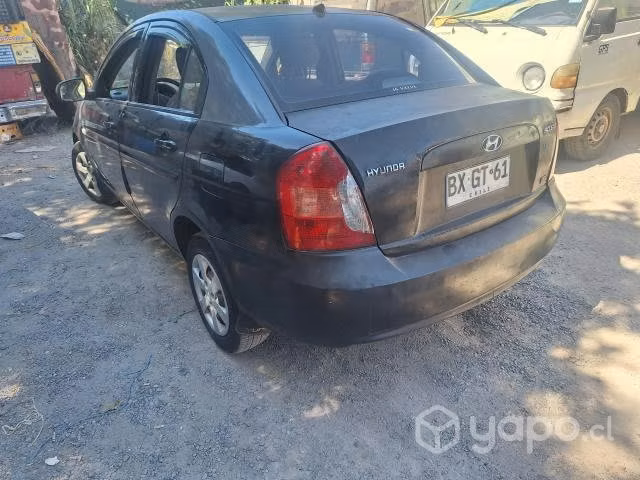 Hyundai Accent 2010