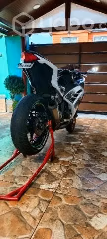 Kawasaki ninja 300