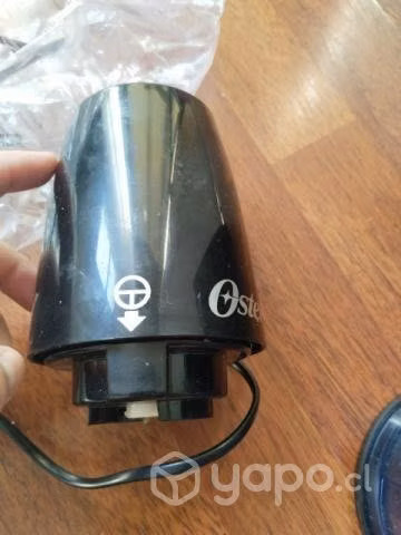 Mini picadora marca Oster - Imagen 4