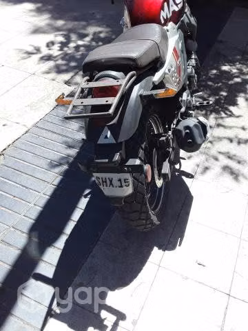 Moto lifan 200cc
