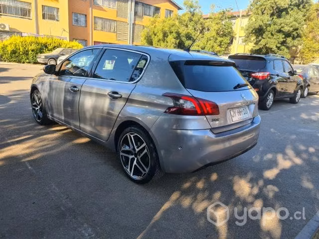 Peugeot 308 feline, con todos sus papeles al día