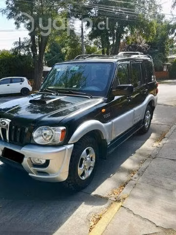 Mahindra escorpión