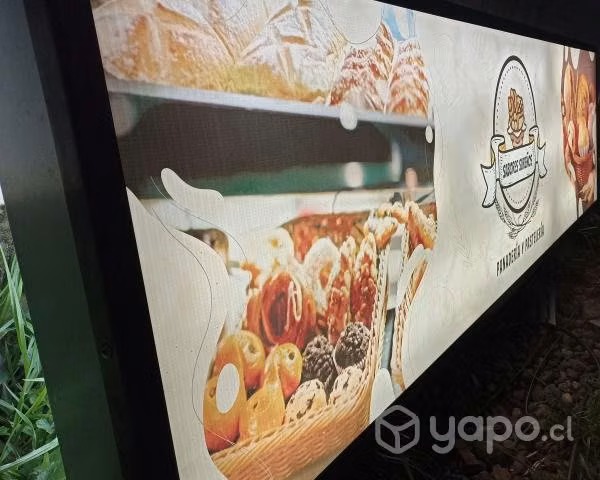 Letreros luminosos y publicidad varias