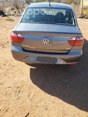Volkswagen voyage 2018
