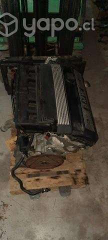 Vendo Motor Completo de BMW 320i - Imagen 2