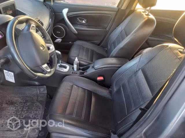RENAULT FLUENCE 2016 Privilige