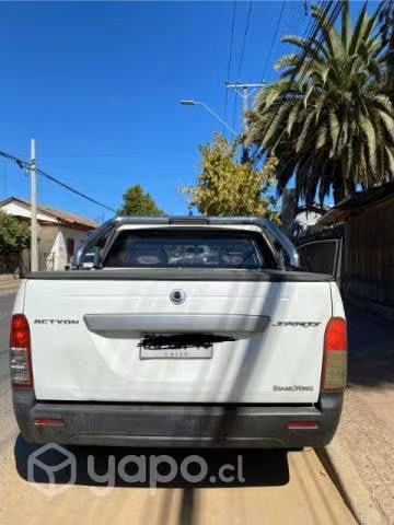 Camioneta Ssangyong actyon sport 2.0