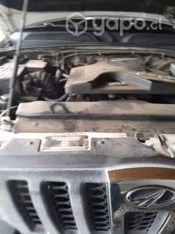 Mahindra pick up 2011