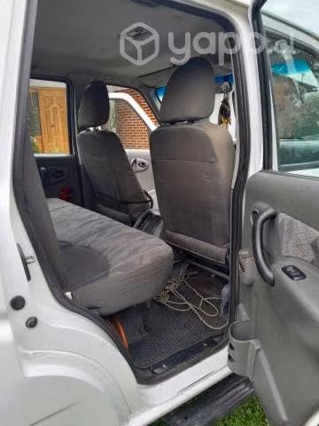 Mahindra pick up 2011