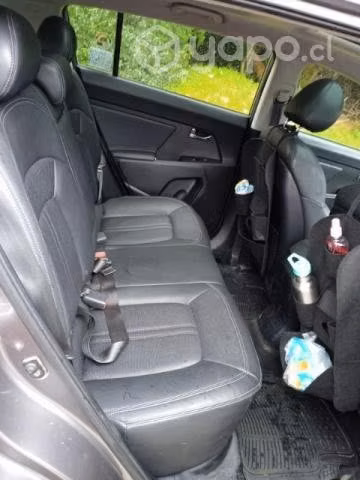 Kia sportage 4×4 automatico diesel - Imagen 4