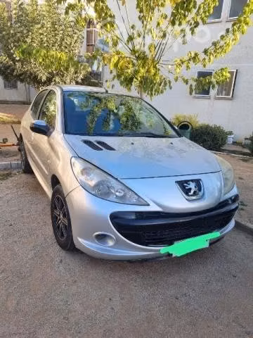 Se vende peugeot 207 - Imagen 3