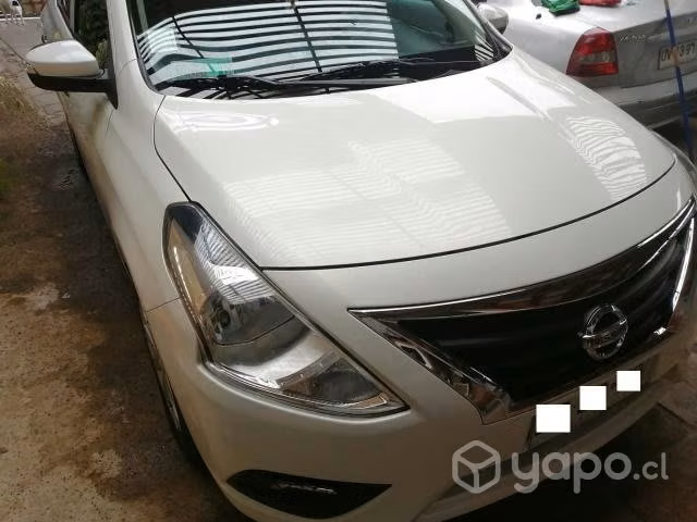 Nissan versa 2019 excelente estado