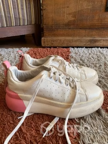 Zapatillas blancas "Agua de coco" - Imagen 2