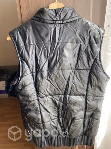 Casaca Ellus talla S de cuerina