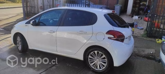 Peugeot 208 2019 - Imagen 8