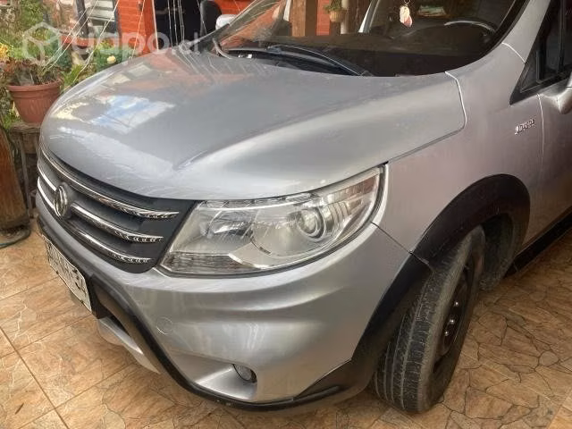 Se vende jeep dongfeng