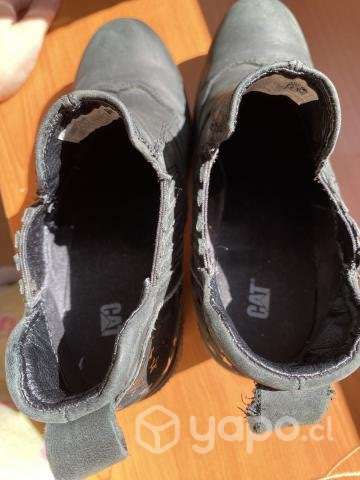 Botines marca CAT talla 35 - Imagen 3