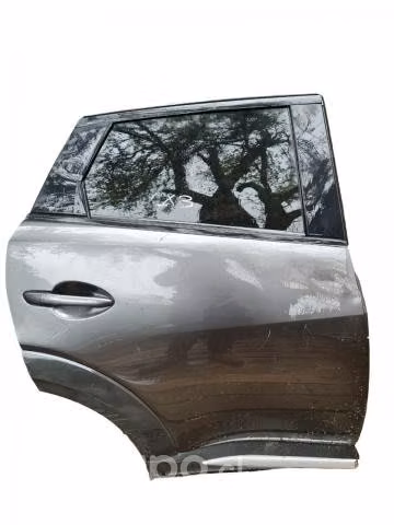 Puerta trasera derecha mazda cx3 2017