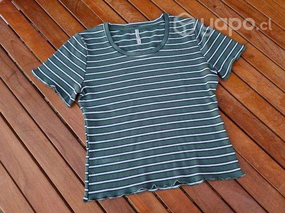 Poleras M - L / varias pregunte - Imagen 2