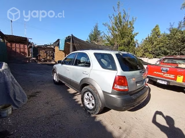 Vendo Kia Sorento al día