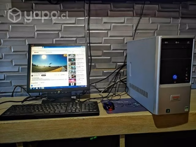 Pc escritorio COMPAQ PRESARIO