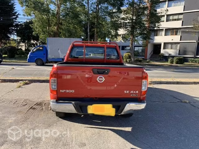 Nissan NP300