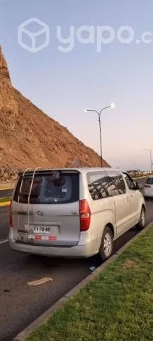 Se vende Minibus Hyundai grand starex