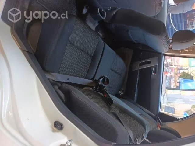 Vendo automovil
