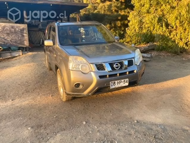 Nissan x-trail 2011