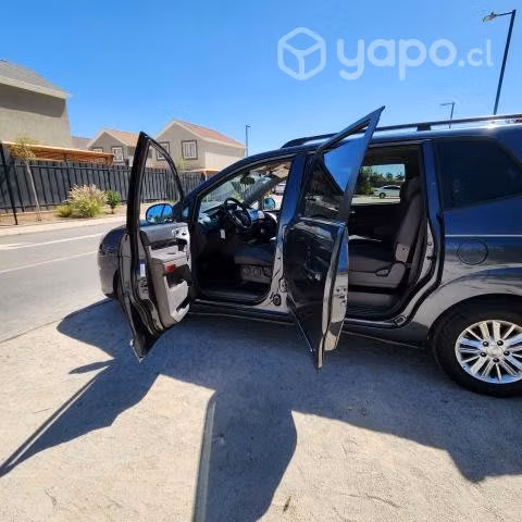 Ssangyong stavic 2016