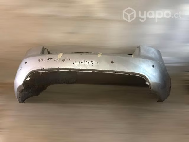 Parachoque trasero Kia Cerato 2010 2013